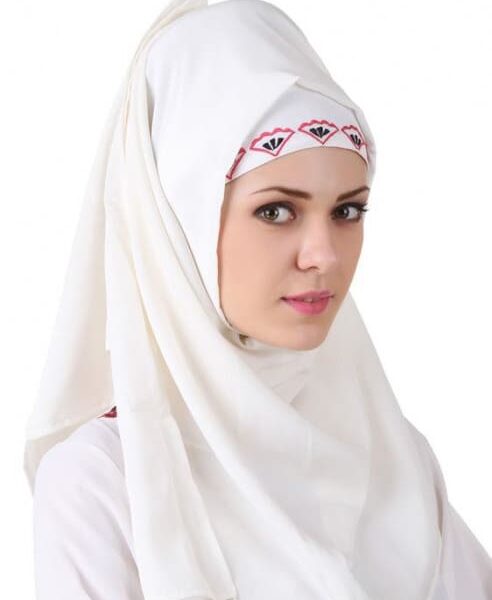 EZZAH WHITE HIJAB