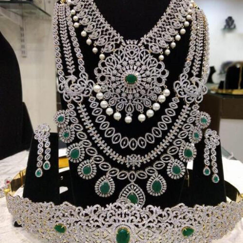 fancy woman jewellery set