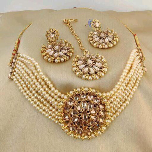 Twinkling Elegant Jewellery Sets