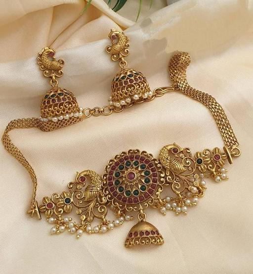 Twinkling Beautiful jewellery necklace Sets