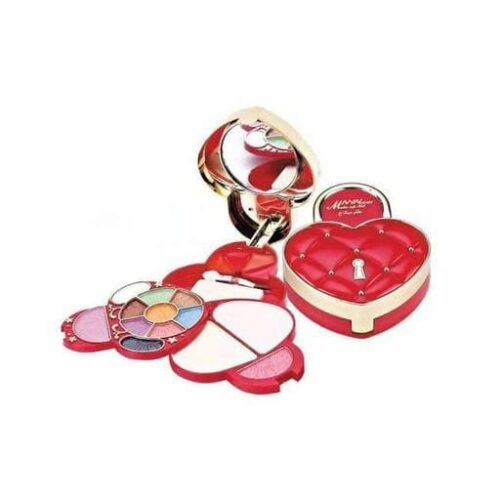 Ashyra Heart Shape Makeup kit